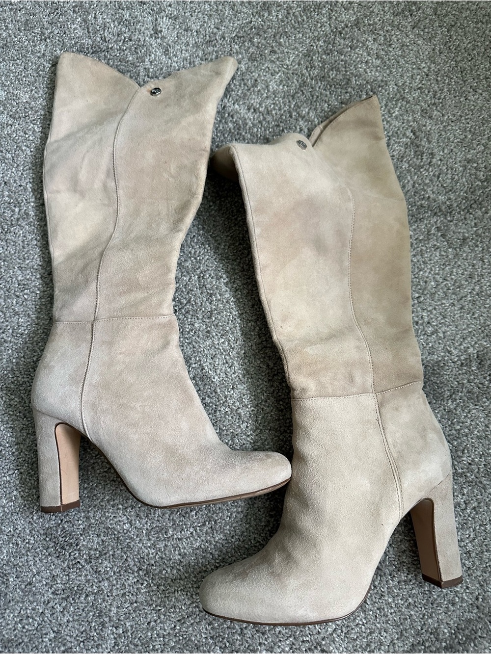 Louise et Cie brand Tall Suede Boots ,size 6,taupe color